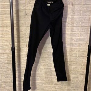 Black Crazzzy 8 Jeggings 🥳🥳